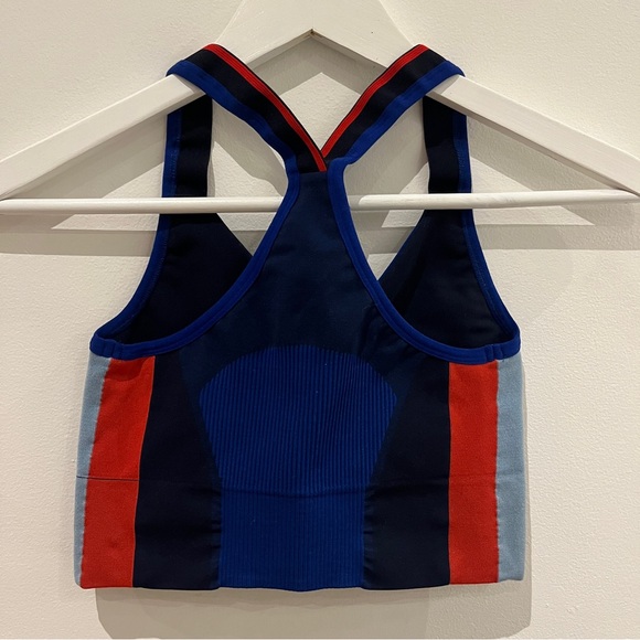 LNDR Colorblock Sports Bra - Picture 3 of 3